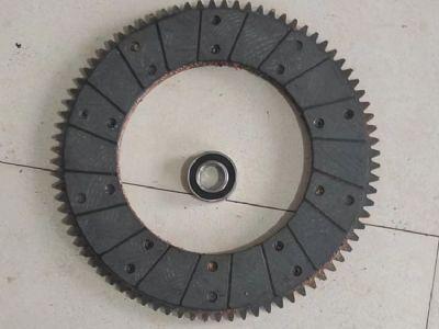 點(diǎn)擊查看詳細(xì)信息<br>標(biāo)題：濰柴6105離合器片 閱讀次數(shù)：1145